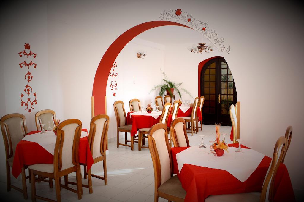 Hotel Tivoli Совата Экстерьер фото